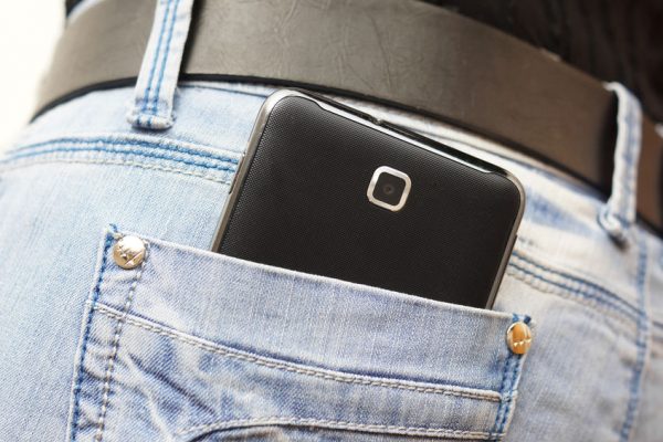 Cell-phone-in-pocket